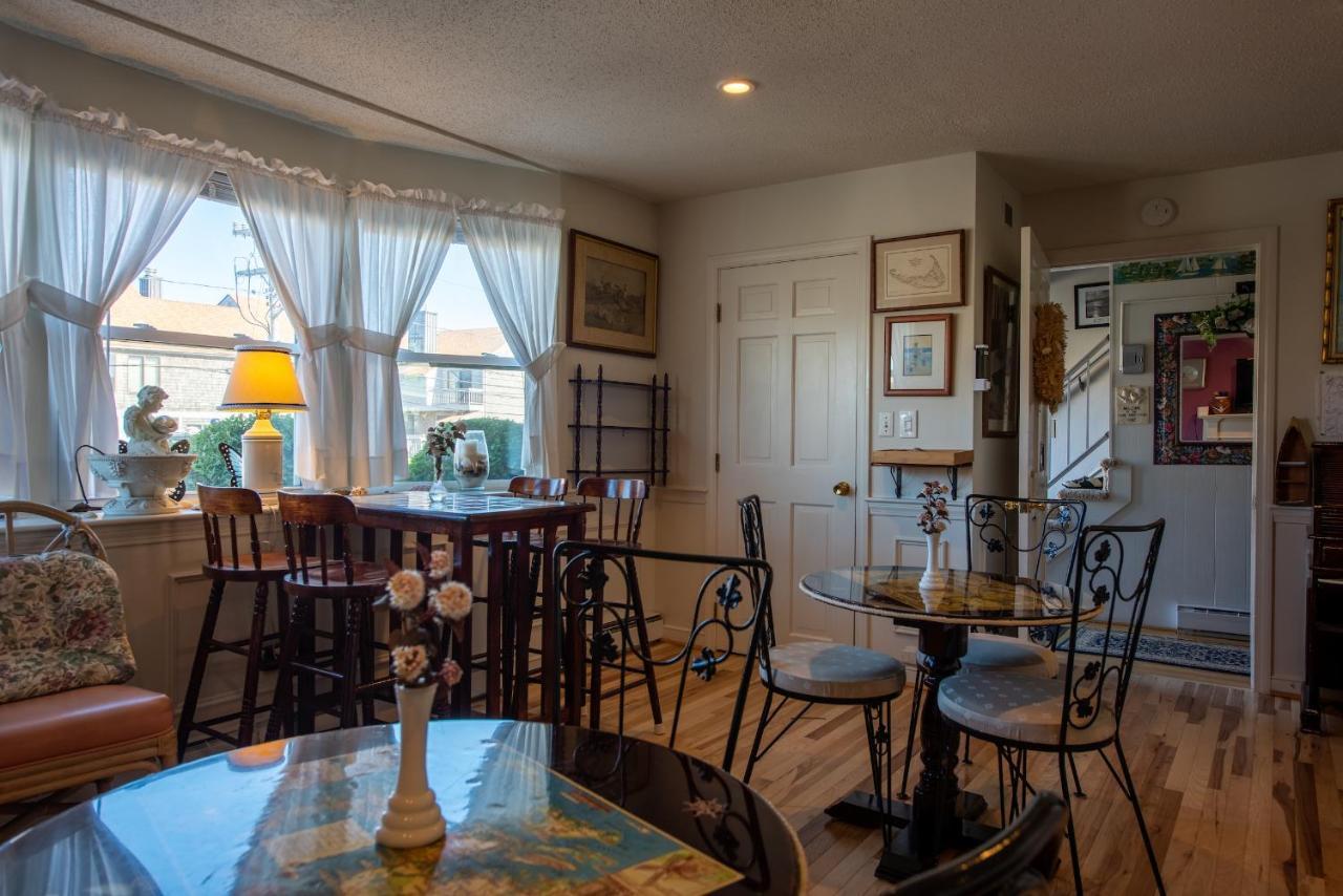 A Cape Cod Ocean Manor Inn Hyannis Buitenkant foto
