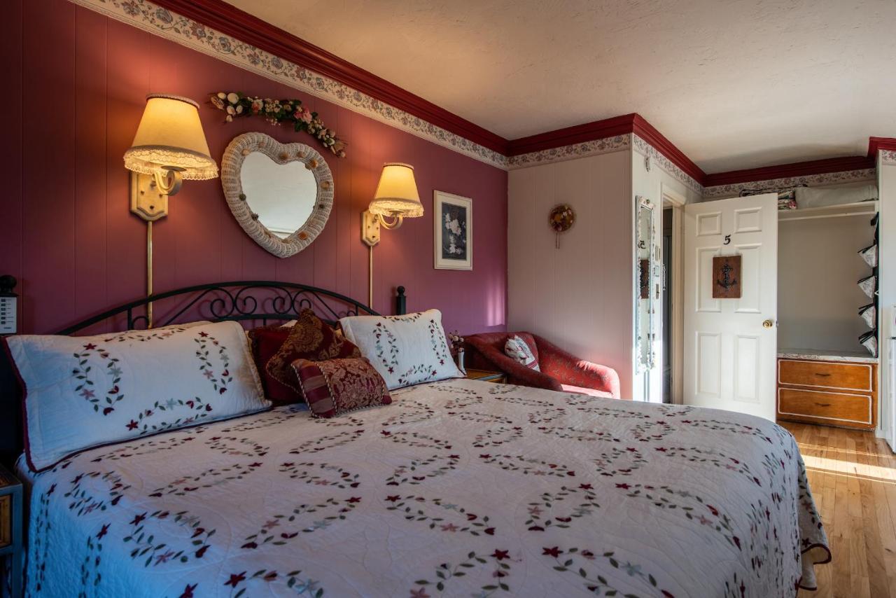 A Cape Cod Ocean Manor Inn Hyannis Buitenkant foto