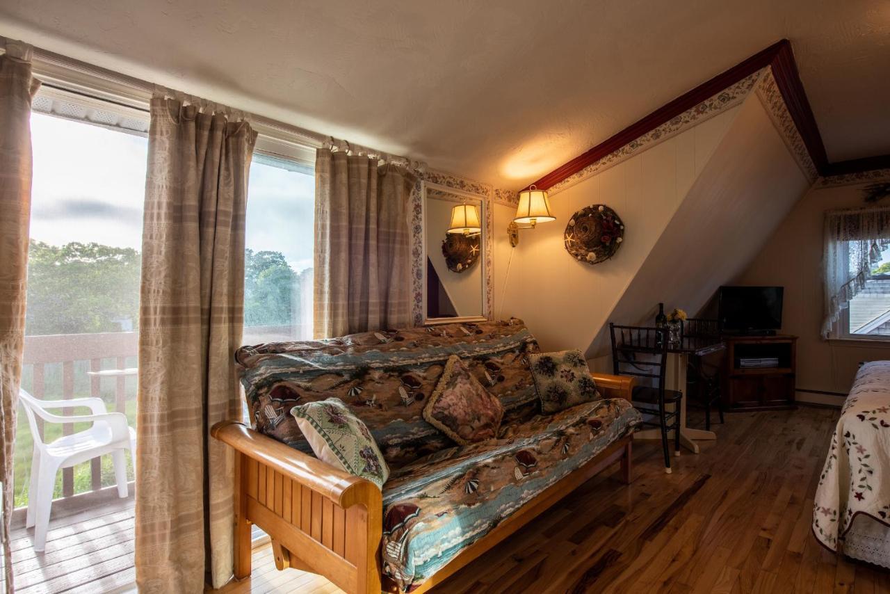 A Cape Cod Ocean Manor Inn Hyannis Buitenkant foto